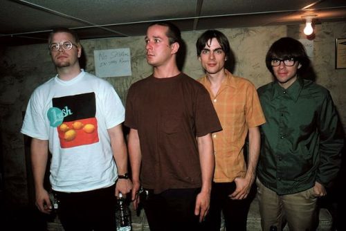 aleksandraesthetic: theres not enough 1993 - 1996 weezer love on this site