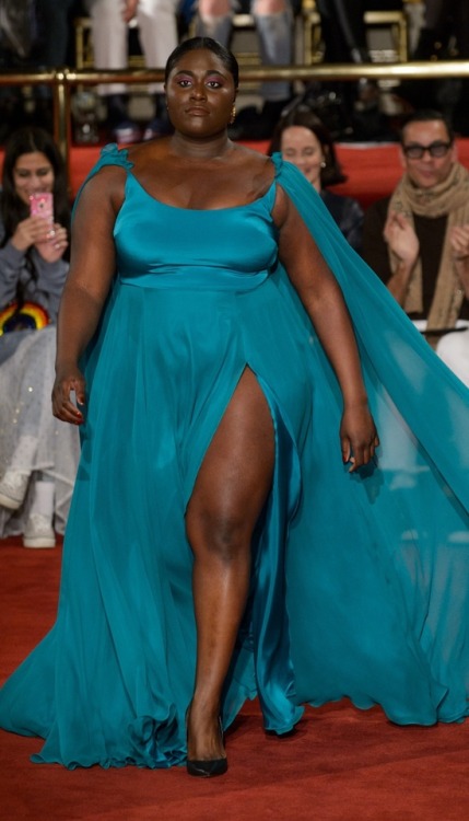blessedblues:Christian Siriano Fall 2018 RTW