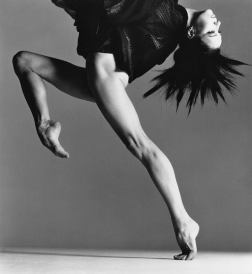 modijeanne:Sylvie Guillem, Dancer, 1991 -   ©  Richard Avedon