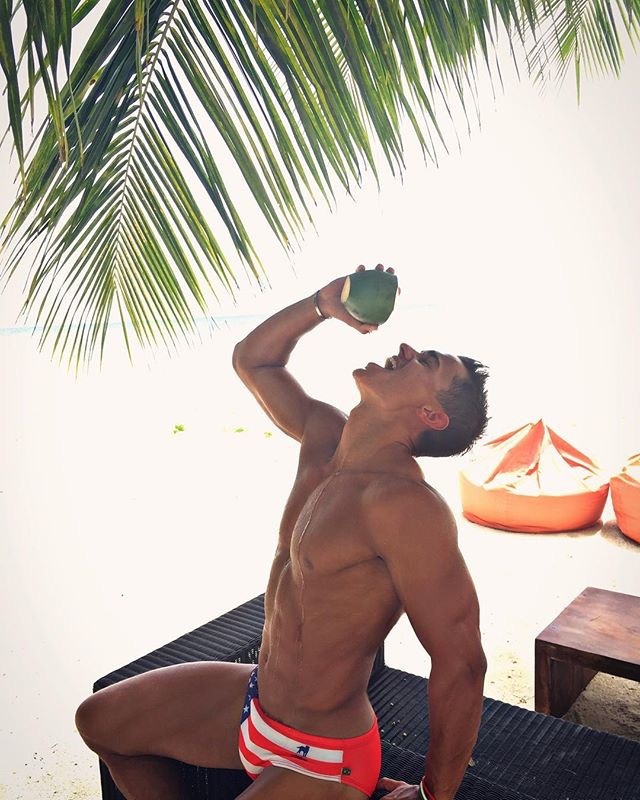 speedobuttandtaint:  Over 44500 followers. 190000 posts of hot men, speedos and butt.