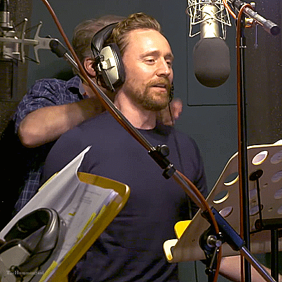 Tom recording the voice of Lord Nooth (and receiving his massage from Nick Park) behind the scenes o