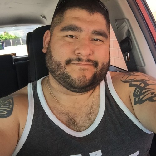 agbear02:  Ready for vacation !   Orlando here we come !   Tidal wave , Harry Potter and magic kingdom better be ready for this Austin bear !   #vacation #bears