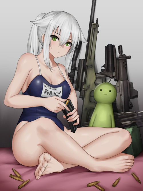  カエデさん銃器メンテン 黒音りんかhttps://www.pixiv.net/artworks/93838278