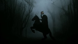 filmsucks:  Symmetry in Sleepy Hollow (1999) dir. Tim Burton 