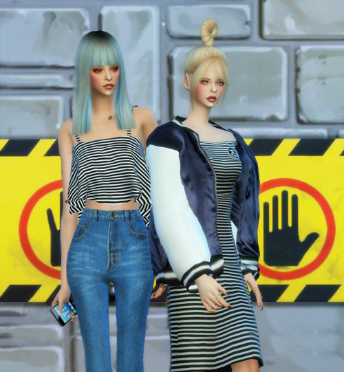 tongsomething:   LEFT : hair by @jakeasims                top & bottom by @sims4-marigold       