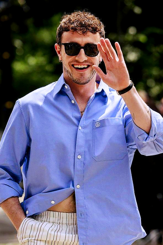 PAUL MESCAL attends the Gucci Men's Spring Summer 2025 Fashion Show