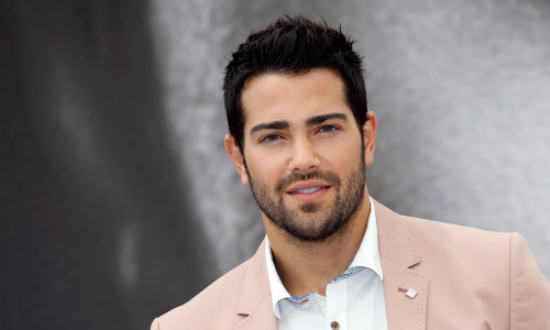 maleinstructor:  Jesse Metcalfe butt