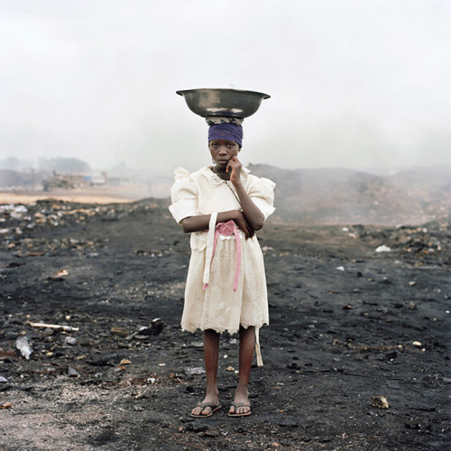 sickpage:  Pieter Hugo  What a wonderful world…