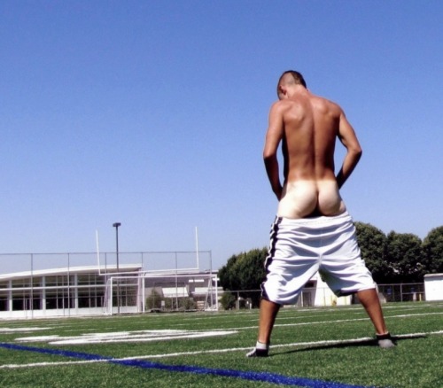 Sex nudeathleticguys:    naked football players, pictures