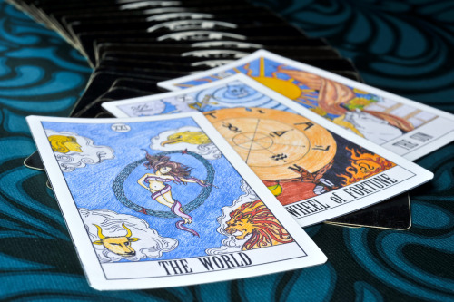 What does your future hold? Find out now with a tarot card reading here with Yahoo Search!