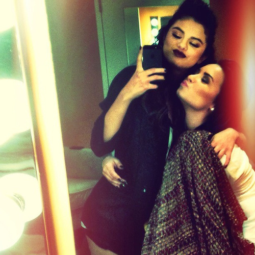 fuckyeahselenita:  It’s just the evidence of forever. No matter what   