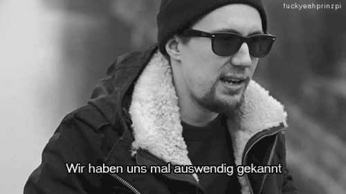 pi-xoxo-lifesurviver:  Heut ist nicht unser Tag, hast du gesagtDas war nicht unser Jahr, ha’m wir gedachtDoch im Rückblick war’s übergut, wunderbarEin Song spielte den ganzen Tag, hundertmal -Prinz Pi feat. Casper