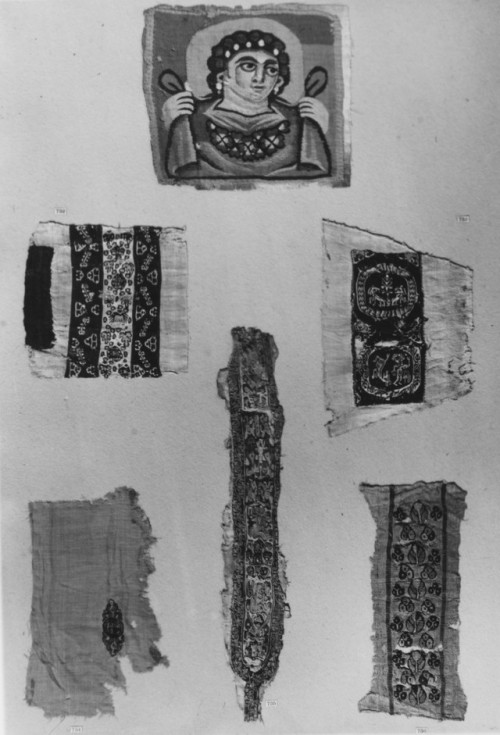 Fragment, Islamic ArtGift of George F. Baker, 1890Metropolitan Museum of Art, New York, NYMedium: Wo