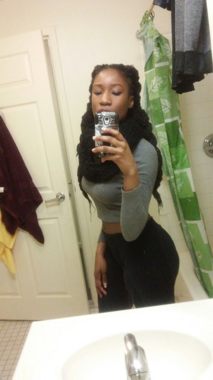 lostqueenlostqueen:  Looks for tonight 