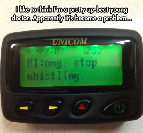 srsfunny:  Some Patients Don’t Appreciate Happinesshttp://srsfunny.tumblr.com/