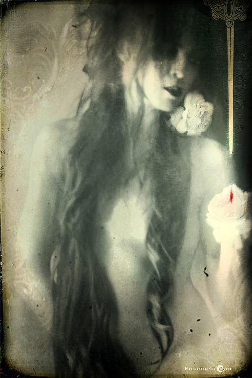 emanuelacauphoto: I want her© Emanuela Cau Autoportrait on facebookMy shopInstagramFlikrPintere