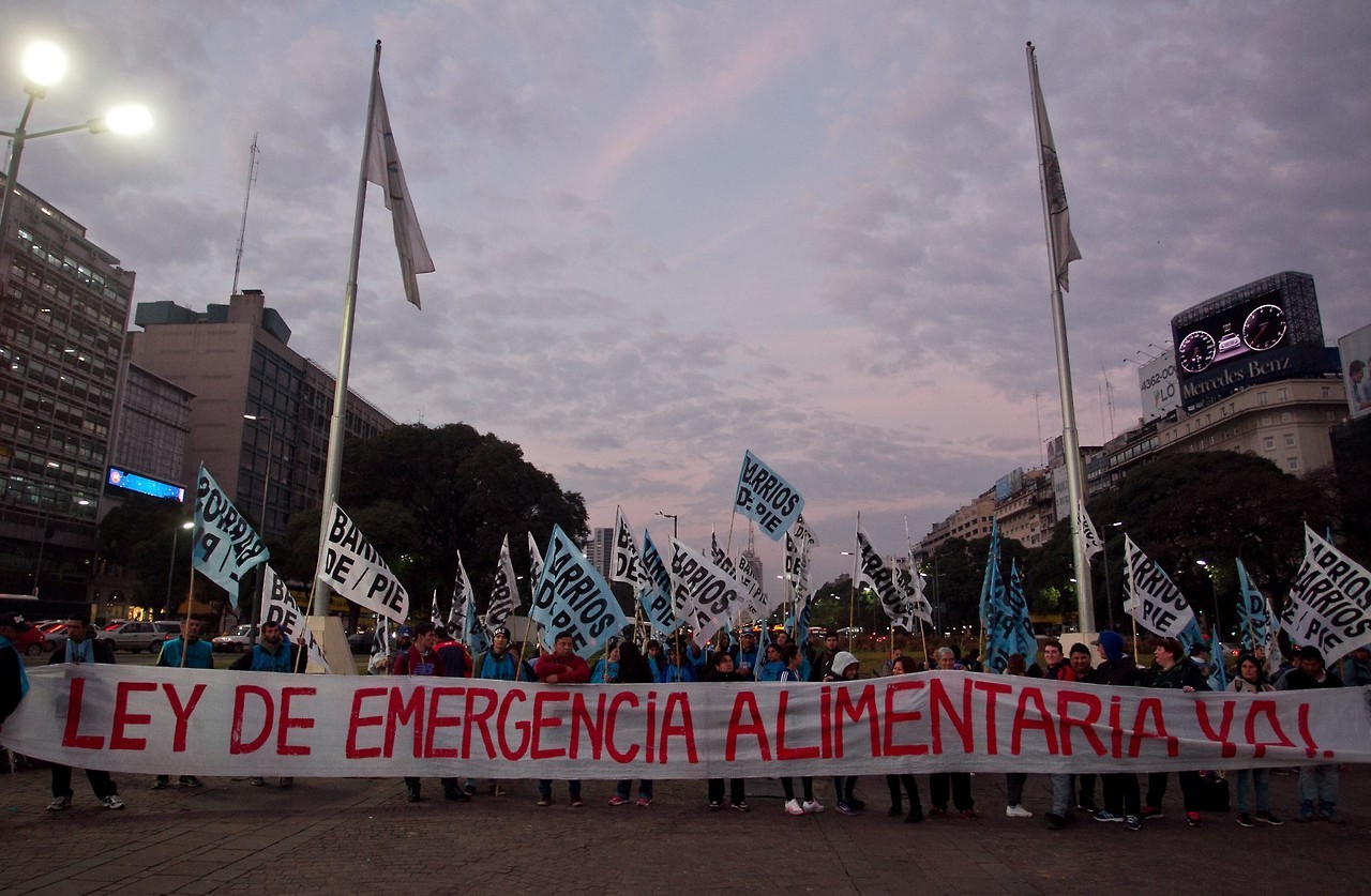 MANIFESTACIÓN DE ORGANIZACIONES SOCIALES EN EL OBELISCO.
Diversas organizaciones, políticas sociales, políticas, sindicales, estudiantiles y de DDHH, entre ellas el Frente de Organizaciones en Lucha (FOL) realizaron una manifestación en el Obelisco y...