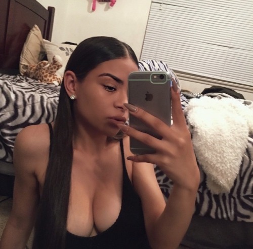 goalsmami:  goalsmami.tumblr.com  💦