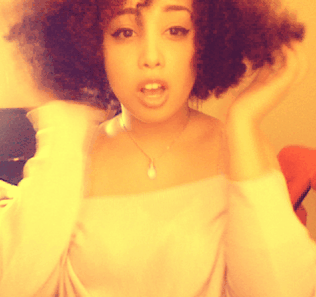 littlecatscratches:  Short hair, :/ 
