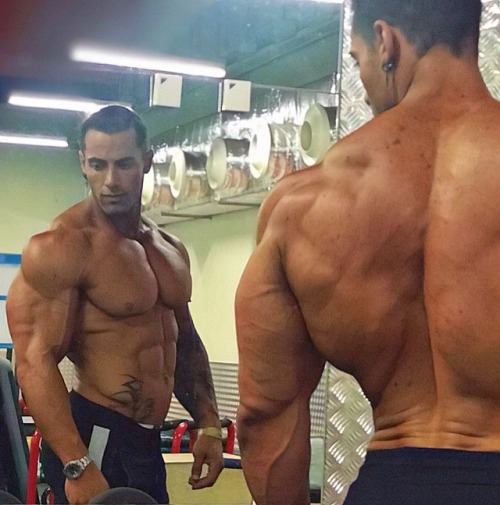 drwannabebigger:  Francisco Soriano