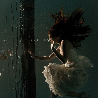 etherea1ity:Coming out of the state of anabiosis, mine form was ripped and torn,