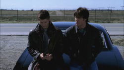 purgatorybby:  Sam&Dean sitting on the