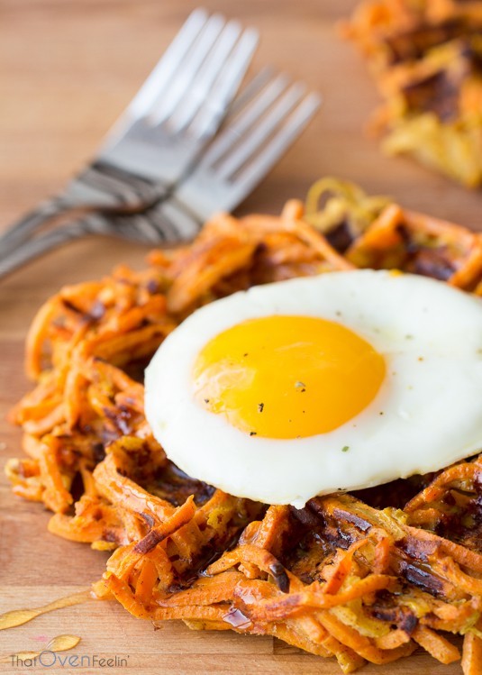 foodffs:  CINNAMON APPLE SWEET POTATO WAFFLESReally nice recipes. Every hour.