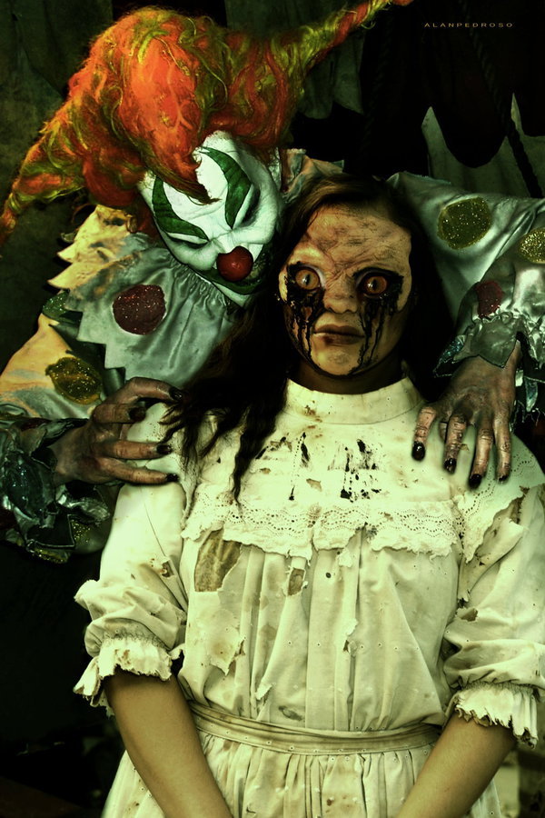 z0mbi3-s0krat3s:  Lil bit creepy. -z   PROTEGE by alan1828   