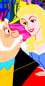 angrymysticarchive-blog:  make me choose: anonymous asked aurora or cinderella?