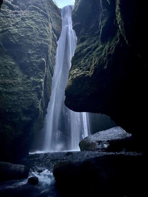oneshotolive:  The hidden waterfall [OC] (3024x4032) - Iceland @maxpulsed 📷: Ph0eNiX- 