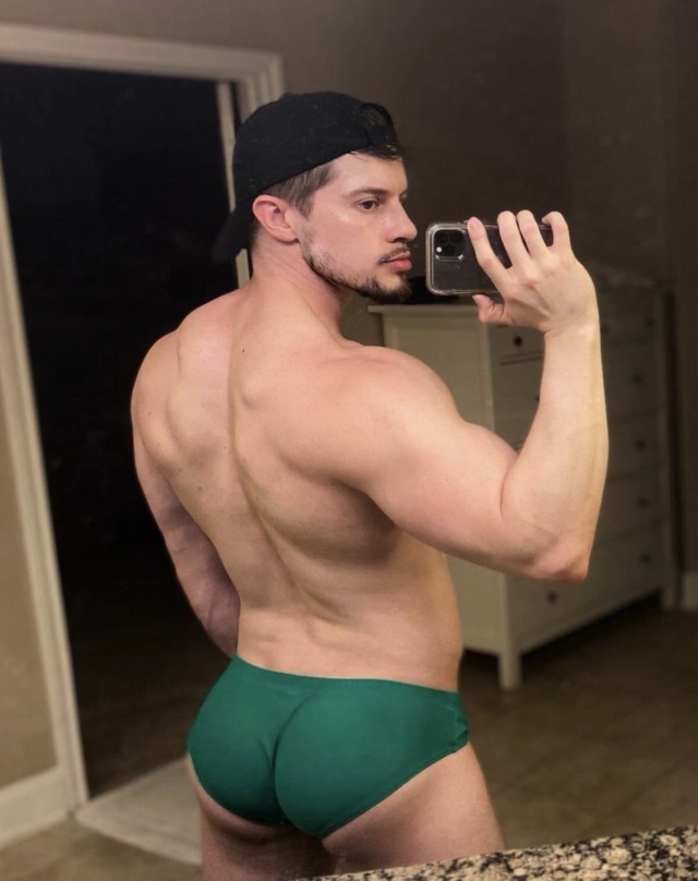 muscleinbriefs-deactivated20230: