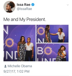 frontpagewoman:Issa!