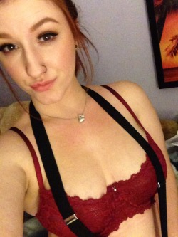 gingersssnap:  Bras and suspenders?  Totally