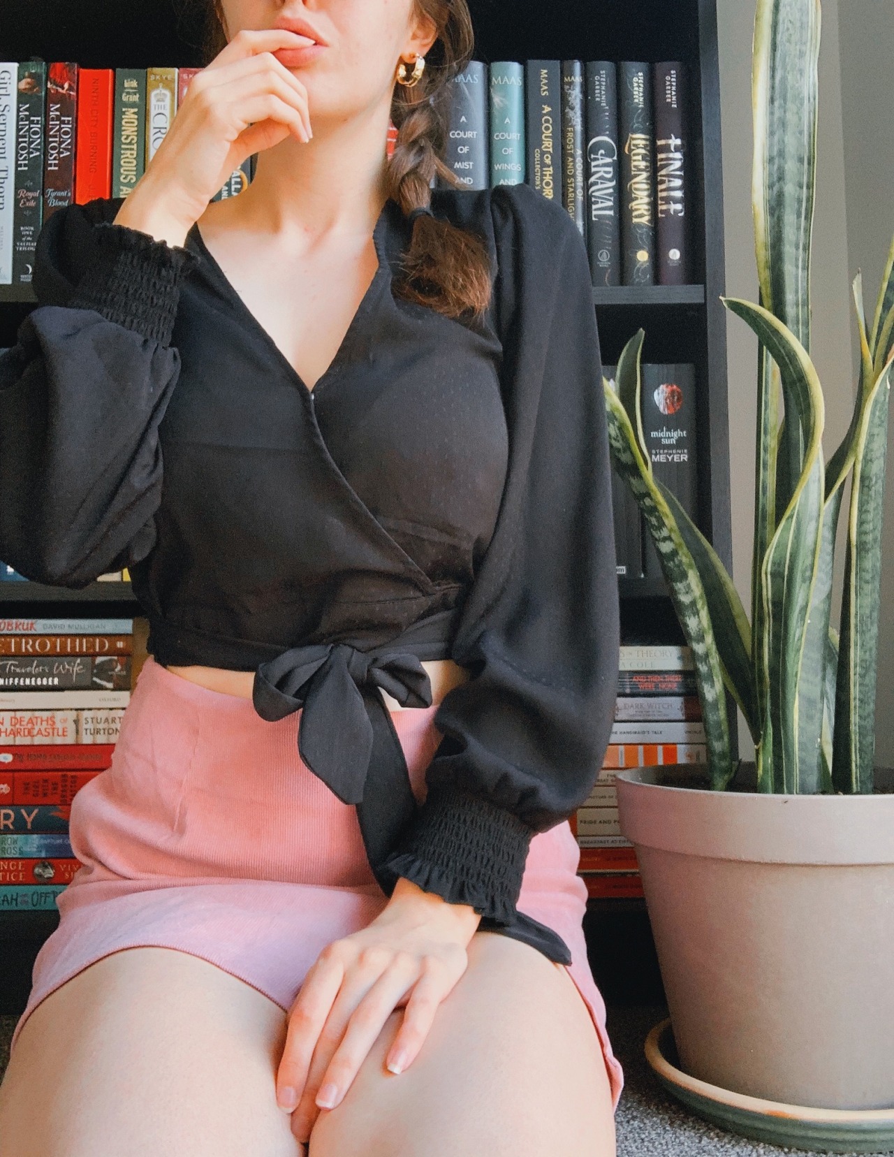 booksmadeofvelvet:I got a new skirt 🌷