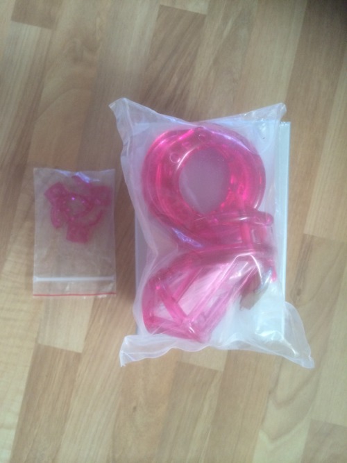 missh-and-buttondick: missh-and-buttondick: FOR SALE: The very last new packaged CB-2000 in existenc