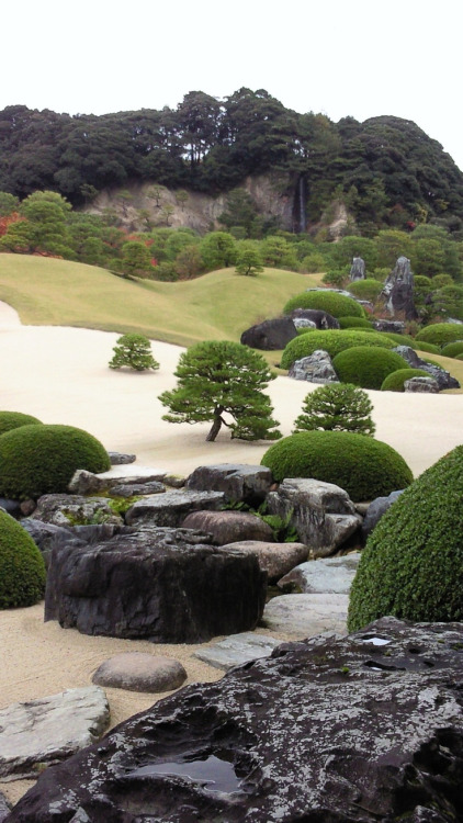 thekimonogallery:Grounds about Adachi Museum of Art in Shimane, Japan