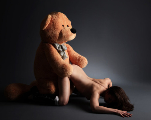 subbybaby:  A pappa bear  Hehe me and star hahaha