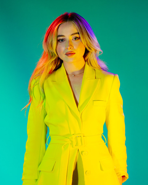 Sabrina Carpenter photographed by Mamadi Doumbouya for 2021’s Forbes 30 Under 30 [HQS]