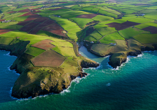 travelingcolors:Cornwall from the air | England (by Andrew Turner)