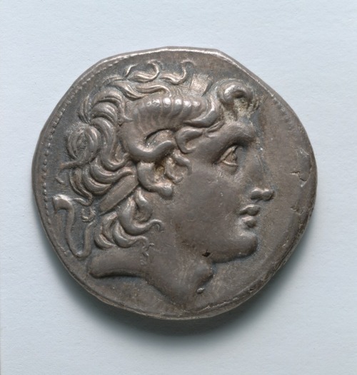 cma-greek-roman-art:Tetradrachm, 323, Cleveland Museum of Art: Greek and Roman ArtSize: Diameter: 0.