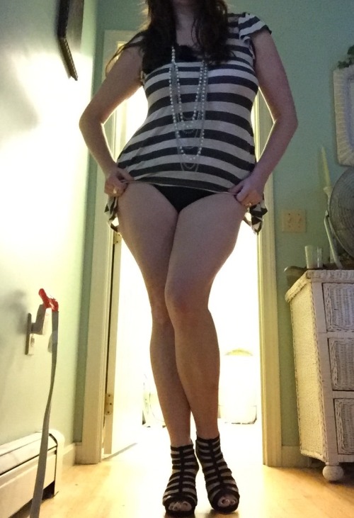 thehappygals:  Good morning y'all!!! 😊💕💋 