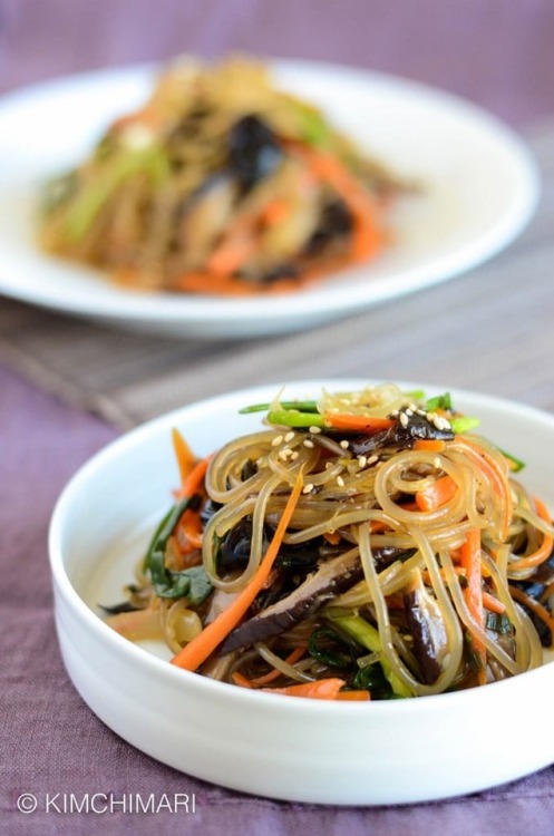 foodffs:Simple One-Pan Korean Glass Noodles (Japchae) RecipeFollow for recipesGet your FoodFfs stuff