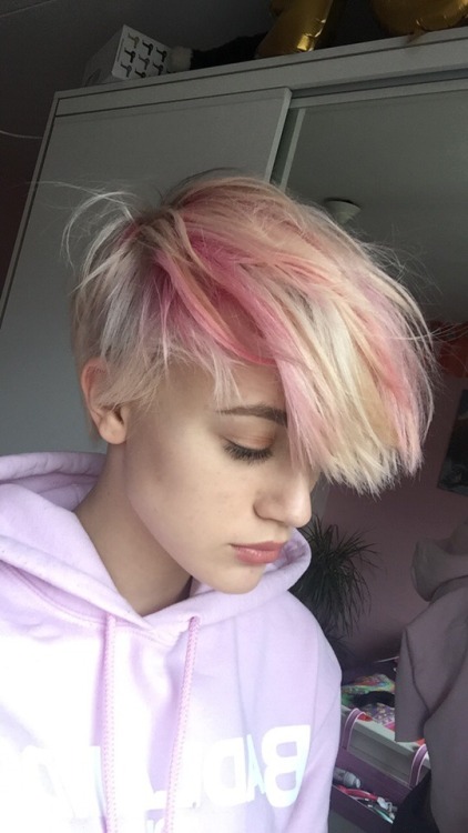 woezille: Hair.