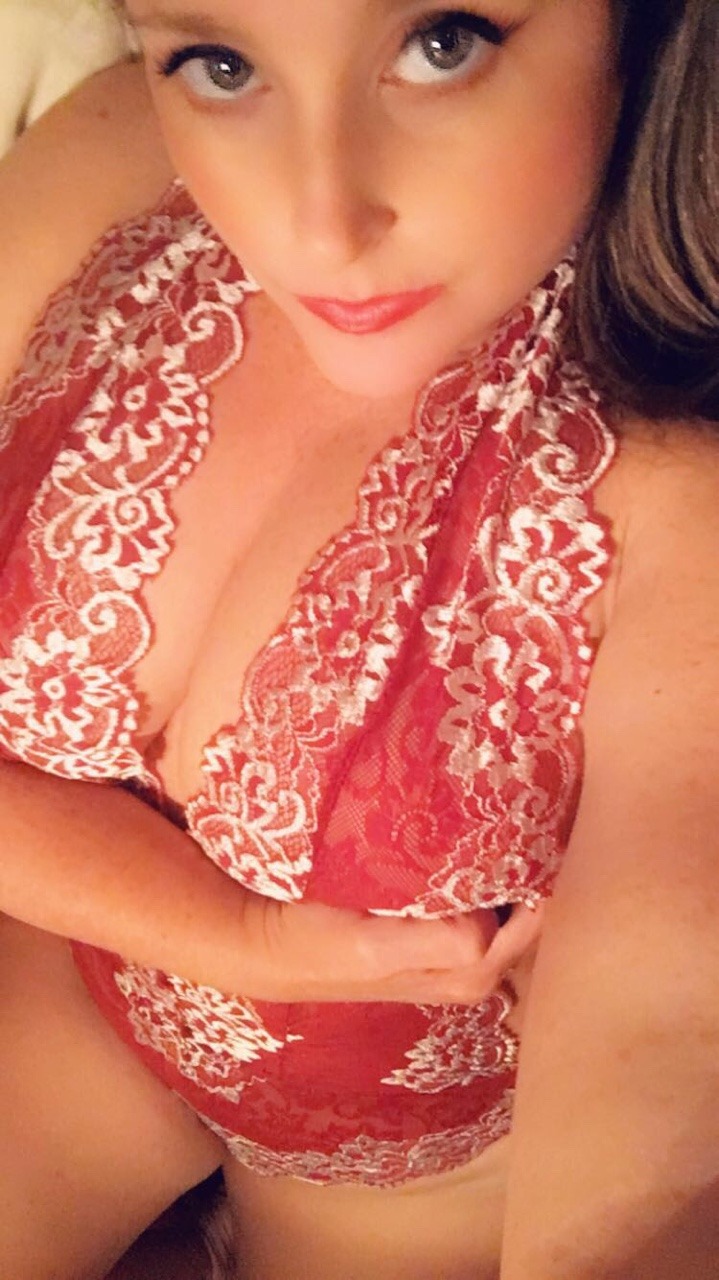 wetnready40:  @teachandwrite Thank you so much for my beautiful lingerie!!! I hope