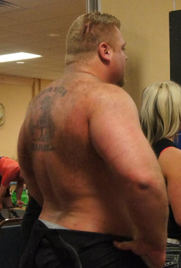 cutecubs:  thebigbearcave:  fuckingfatmuscle:  thebigbearcave: random strongmen Fuck
