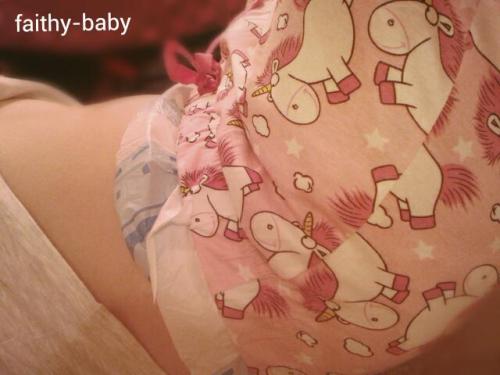 faithy-baby:  Nappy on, top on, trousers porn pictures