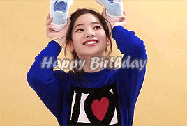 kimnatozaki: Q: You’re promoting as an idol member like you’ve always dreamed