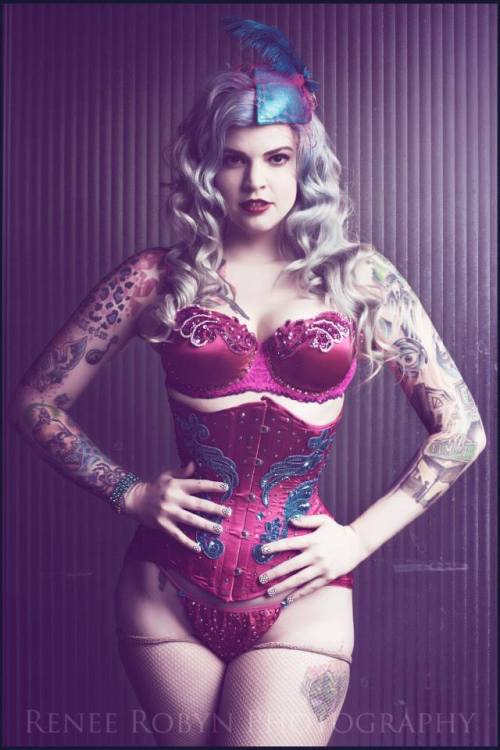 Kira Von Sutra in Sweet Carousel Corsetry photographed by Renee Robyn Photography