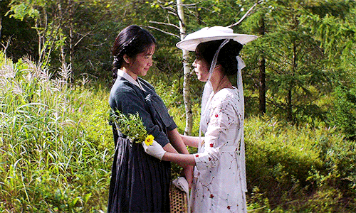cinemaspam: I couldn’t have kissed her, without wanting to save her. The Handmaiden