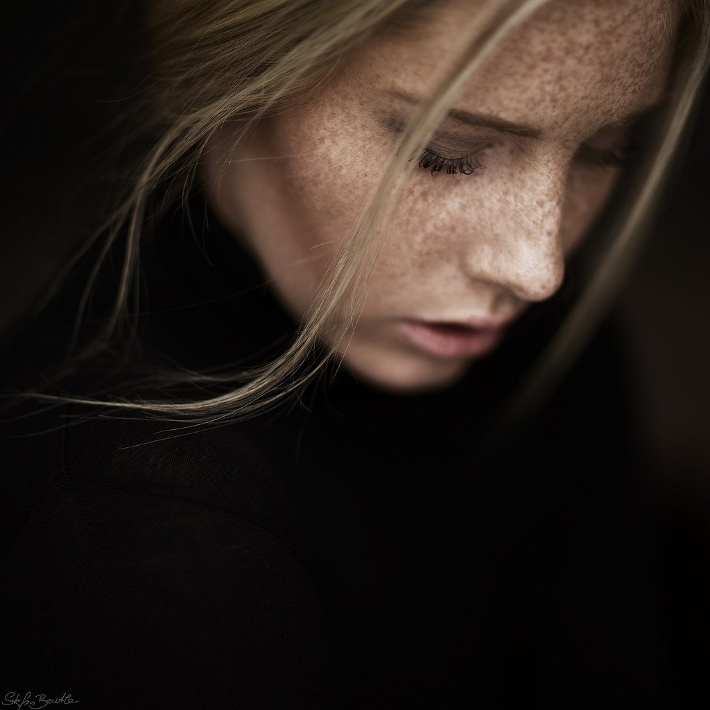 browndresswithwhitedots:   Stefan Beutler   